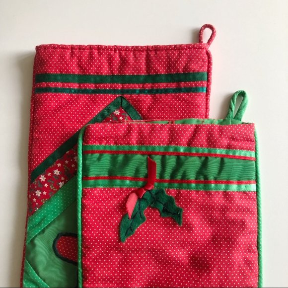 Vintage Handmade Christmas Stockings 3-D Toy Appliqué and Embroidery - Picture 5 of 8